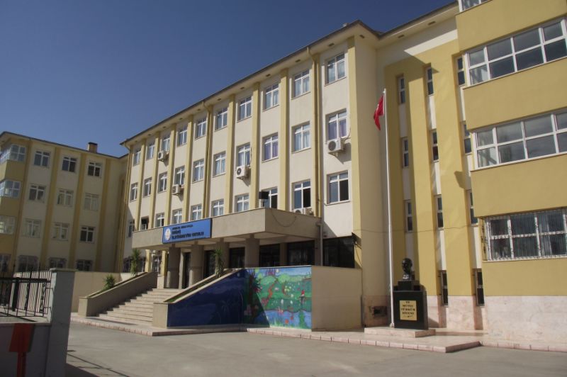 İnönü İlkokulu 