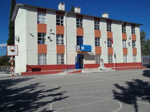 Haskızılören İlkokulu 