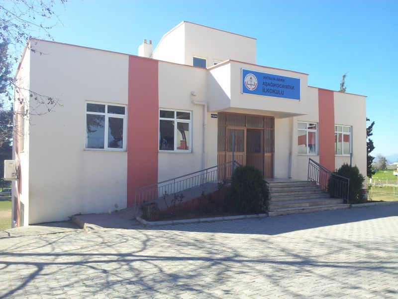 Aşağıkocayatak İlkokulu 