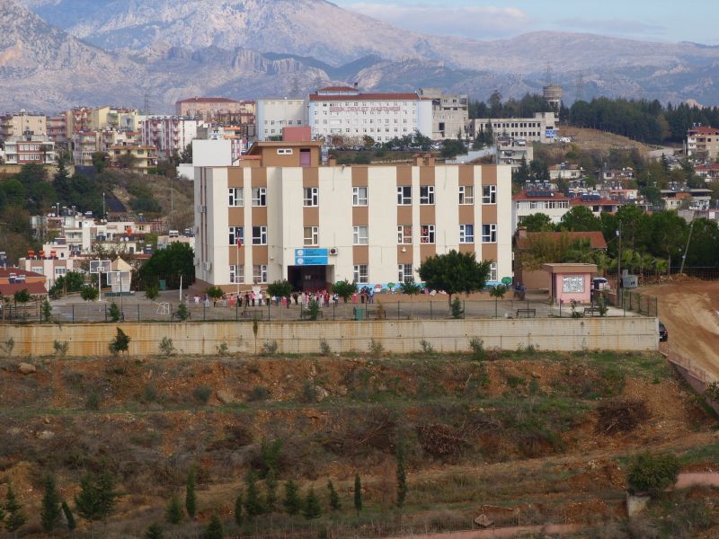 Gedik İlkokulu 