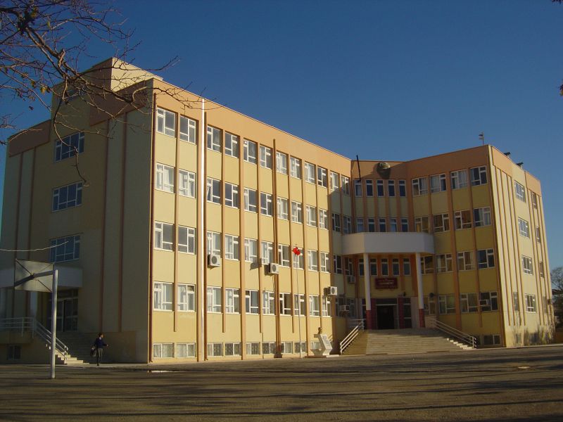 Cumhuriyet Ortaokulu 