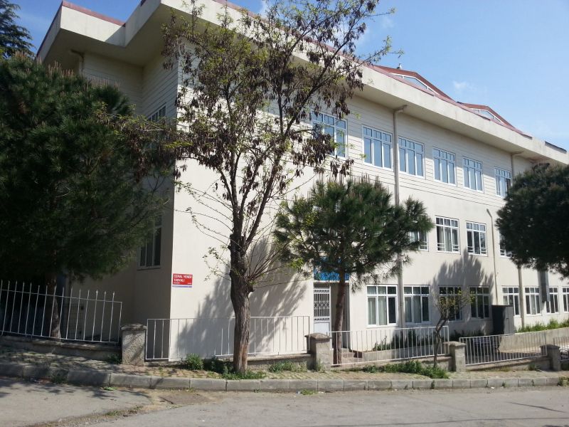 Adalar Anadolu İmam Hatip Lisesi 