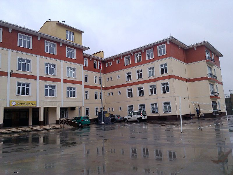 Mehmet Akif Ersoy Çok Programlı Anadolu Lisesi 