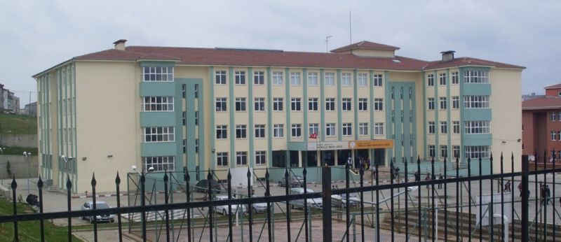 Arnavutköy Haraççı İmkb Anadolu İmam Hatip Lisesi 