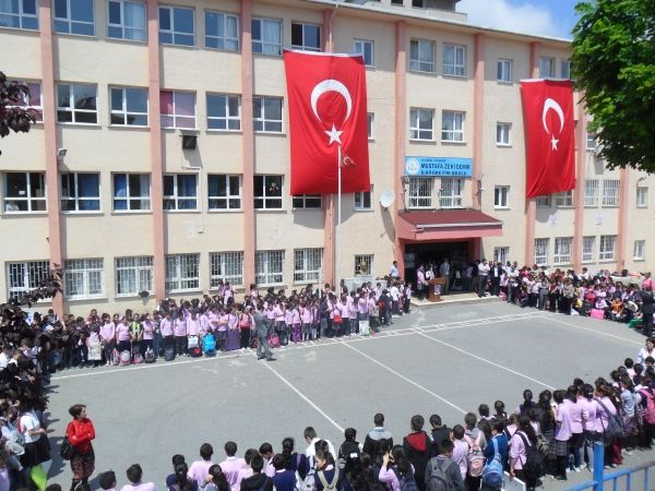 Mustafa Zeki Demir Ortaokulu 