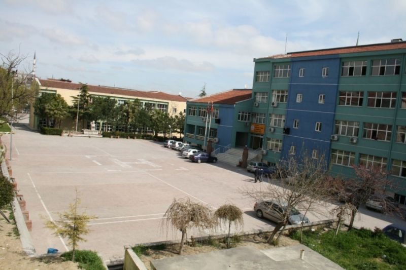 Bağcılar Mesleki Ve Teknik Anadolu Lisesi 