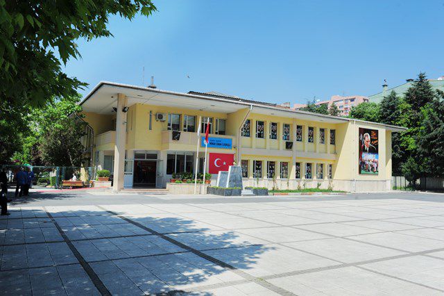 Mimar Sinan İlkokulu 