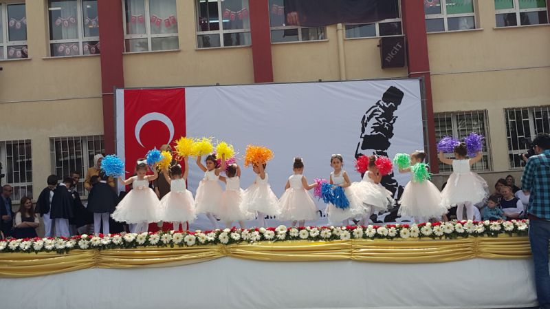 Halil Bedii Yönetken Ortaokulu 
