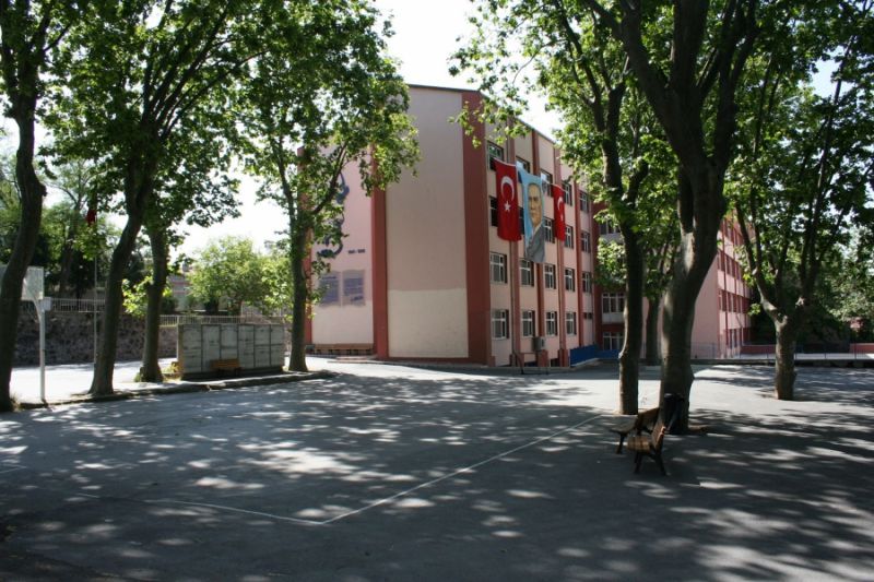 Atatürk Anadolu Lisesi 