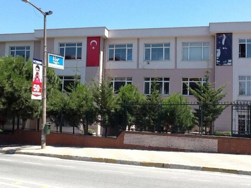 Rüştü Akın Mesleki Ve Teknik Anadolu Lisesi 