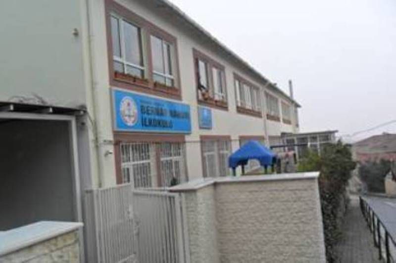 Bernar Nahum İlkokulu 