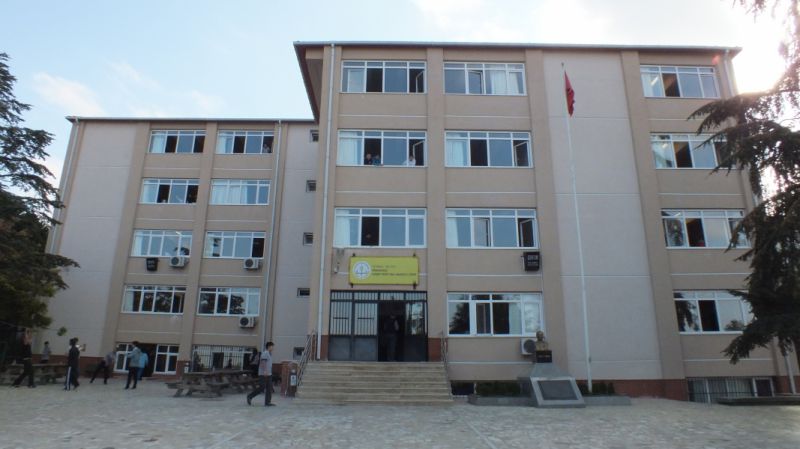 Paşabahçe Ahmet Ferit İnal Anadolu Lisesi 