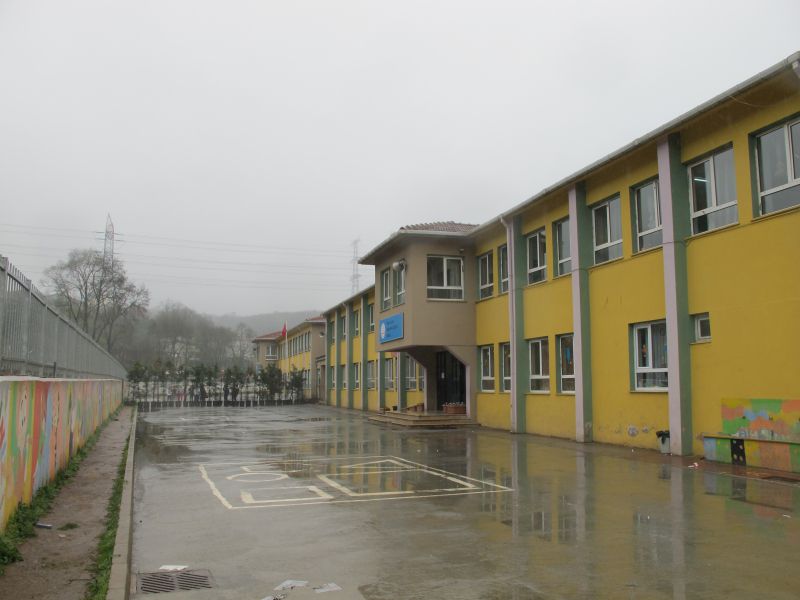 İsmail Özseçkin Ortaokulu 