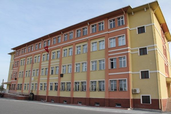 Beşir Balcıoğlu Anadolu Lisesi 