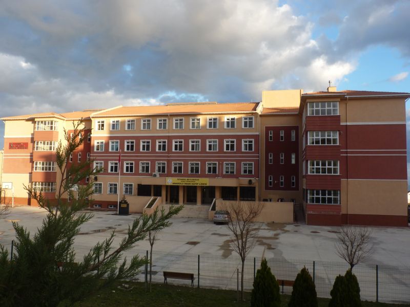 Beylikdüzü Azem Yükseloğlu Anadolu İmam Hatip Lisesi 