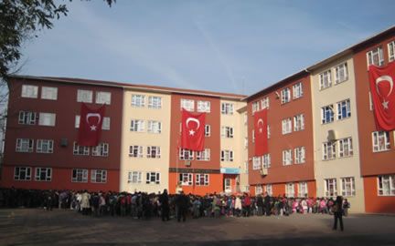 Büyükşehir Ortaokulu 