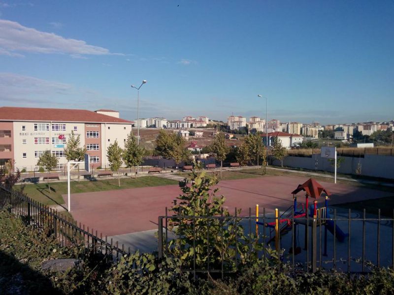 Baki Gündüz İlkokulu 