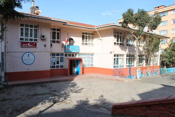 Halıcıoğlu İşitme Engelliler İlkokulu 