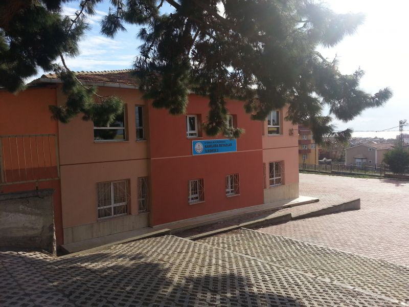 Kamiloba Beyazlar İlkokulu 