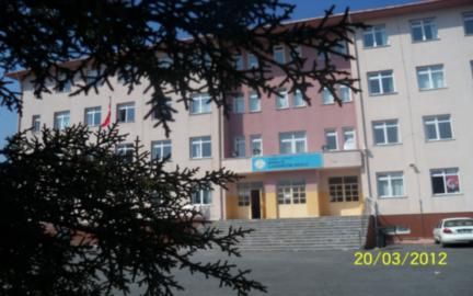 Binkılıç Ortaokulu 
