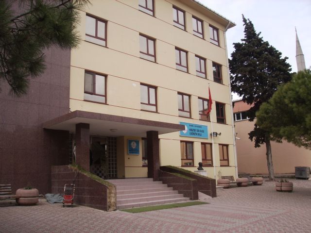 Muratbey Esin Ovacık İlkokulu 