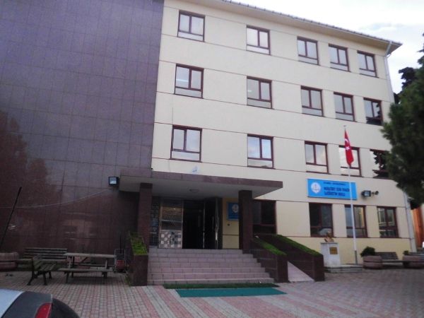 Muratbey Esin Ovacık Ortaokulu 