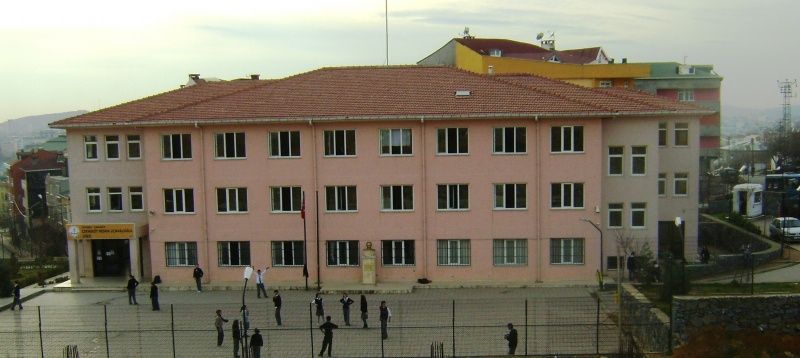 Nesrin Uçmaklıoğlu Mesleki Ve Teknik Anadolu Lisesi 