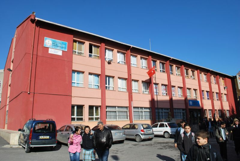 Birlik Ortaokulu 