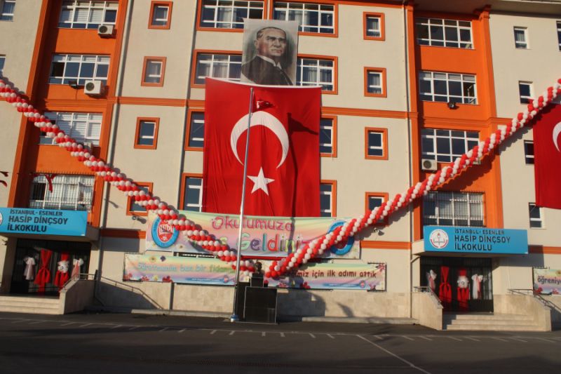 Menderes Ortaokulu 