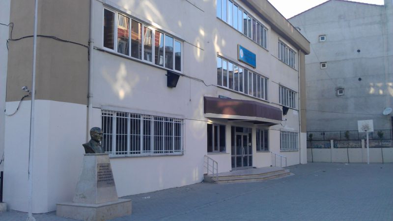 Esenyurt Ali Fuat Üstün İlkokulu 