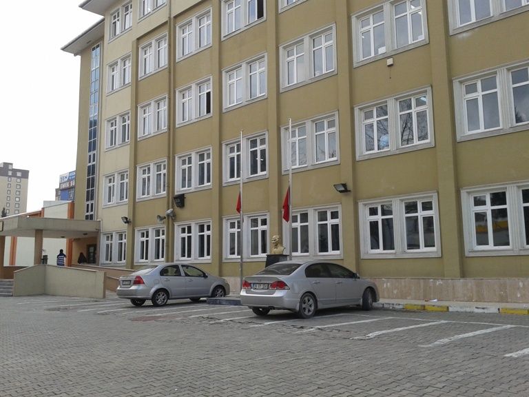 Esenyurt Anadolu Lisesi 