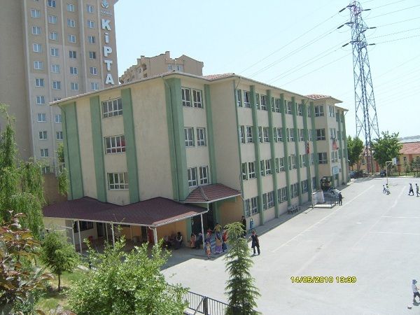 Tevfikbey Ortaokulu 