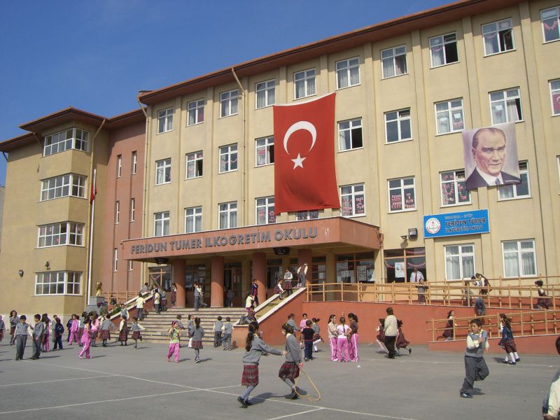 Feridun Tümer Ortaokulu 