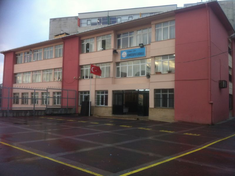 Gümüşsuyu İlkokulu 