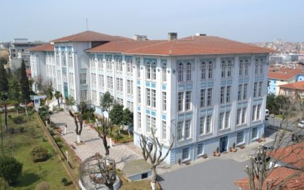 Çapa Fen Lisesi 