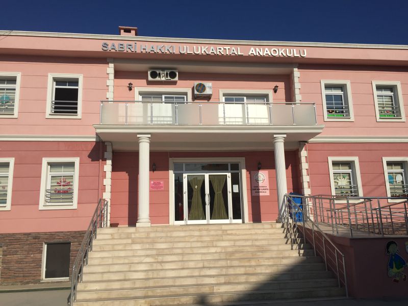 Sabri Hakki Ulukartal Anaokulu 