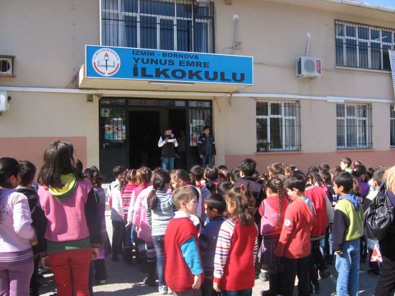 Yunus Emre İlkokulu 