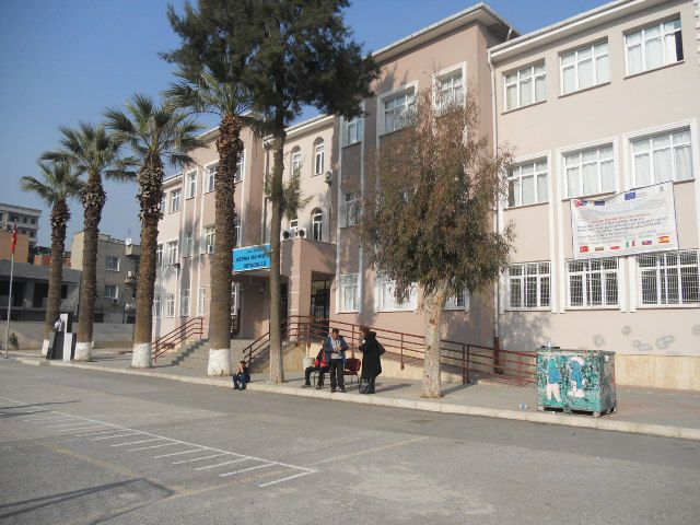 Mediha Mahmut Bey Ortaokulu 