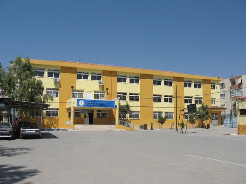 Saadet Emir Ortaokulu 