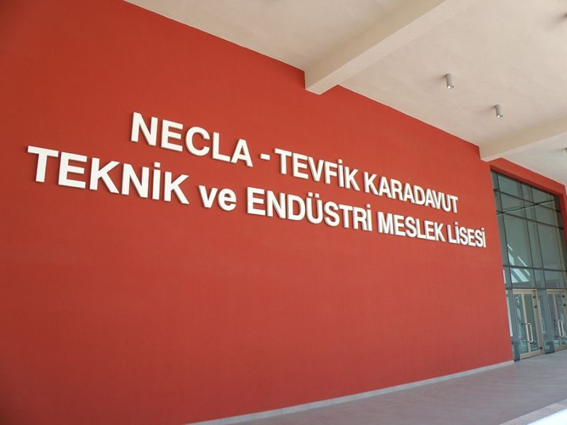 Buca Necla - Tevfik Karadavut Mesleki Ve Teknik Anadolu Lisesi 