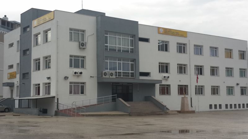 Çiğli Mehpare Yağcı Anadolu İmam Hatip Lisesi 