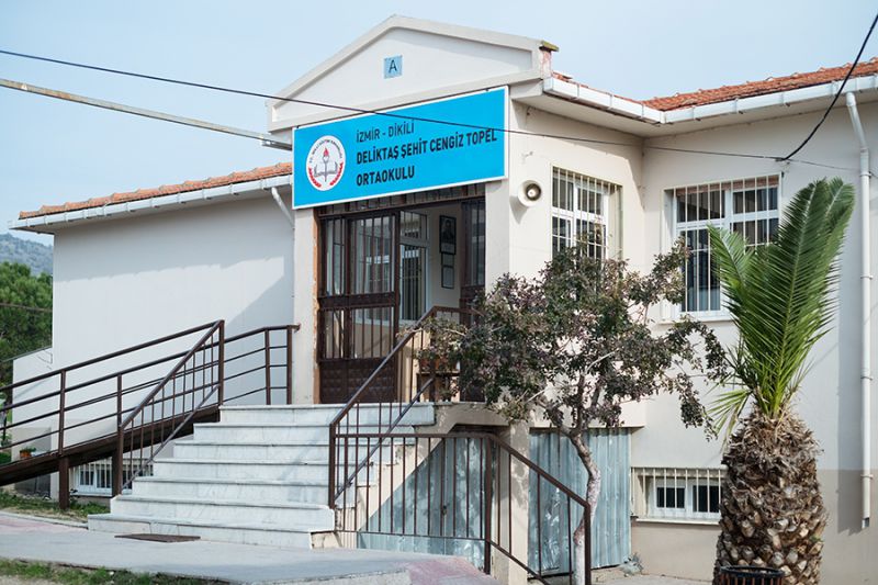 Deliktaş Şehit Cengiz Topel Ortaokulu 