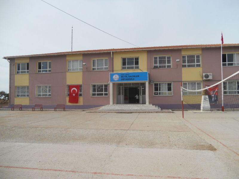 80.yıl Salihler Ortaokulu 