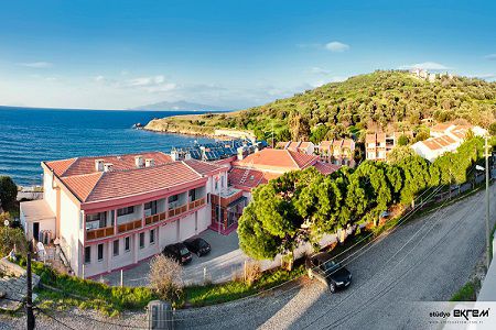 Yenifoça Öğretmenevi Ve Akşam Sanat Okulu 