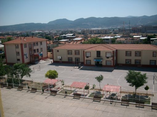 Mevlüt Aysun Özer İlkokulu 