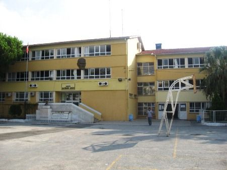 Gaziemir Anadolu Lisesi 