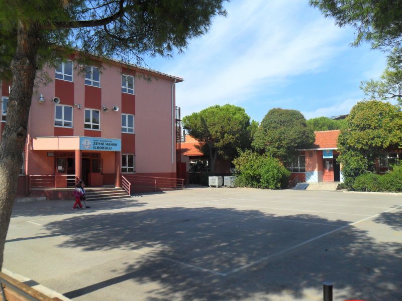 Zeyni Hanım İlkokulu 