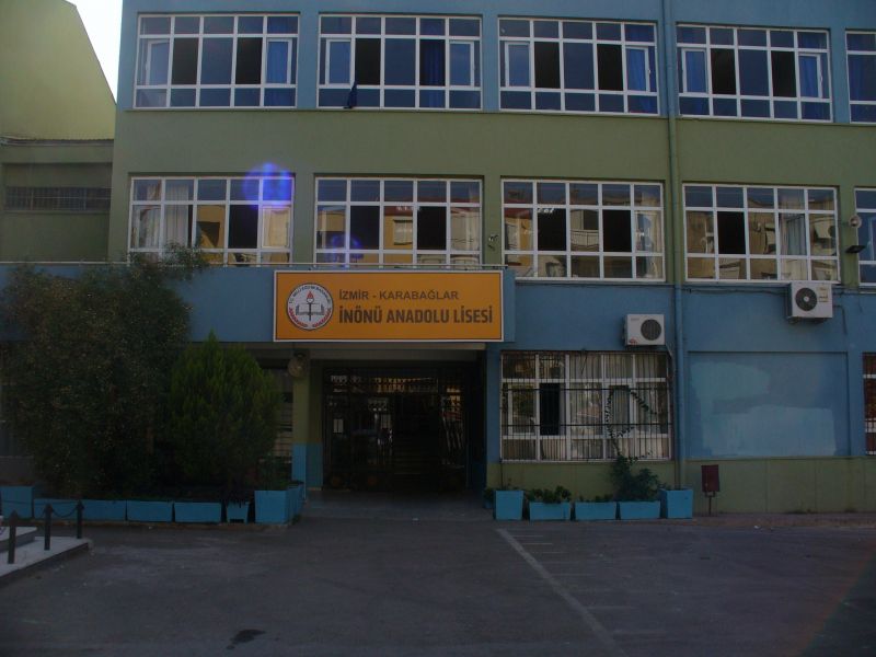 İnönü Anadolu Lisesi 