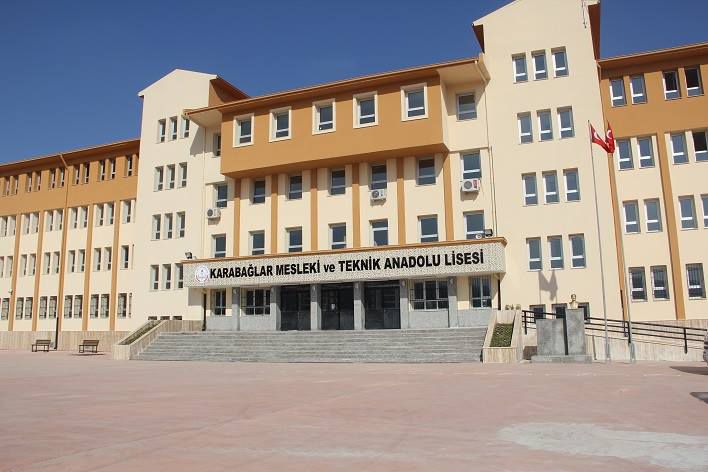 Karabağlar Nene Hatun Mesleki Ve Teknik Anadolu Lisesi 