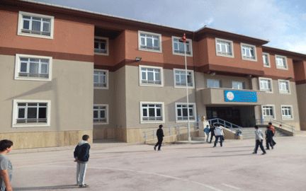 Cemil Meriç Ortaokulu 